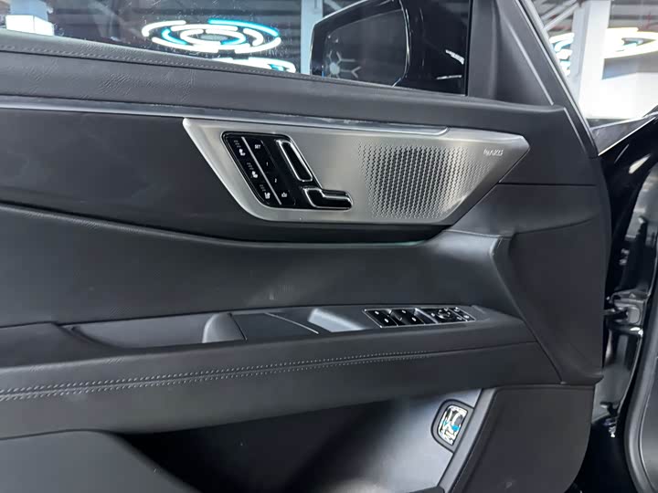 Фото 5 - Cadillac CT6