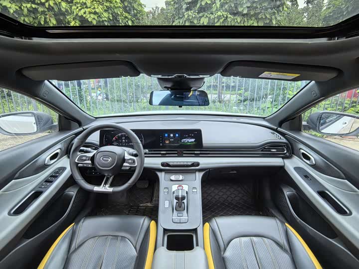 Фото 10 - GAC Trumpchi Empow R