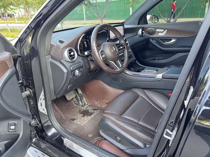 Фото 4 - Mercedes-Benz GLC-Class