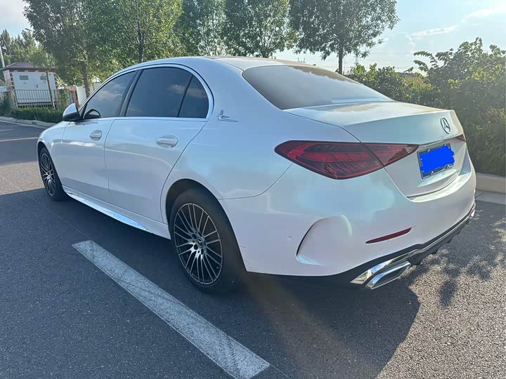 Фото 12 - Mercedes-Benz C-Class