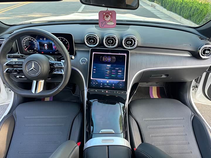 Фото 30 - Mercedes-Benz C-Class