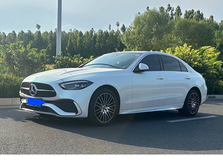 Фото 9 - Mercedes-Benz C-Class