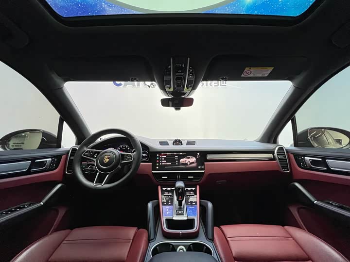 Фото 17 - Porsche Cayenne