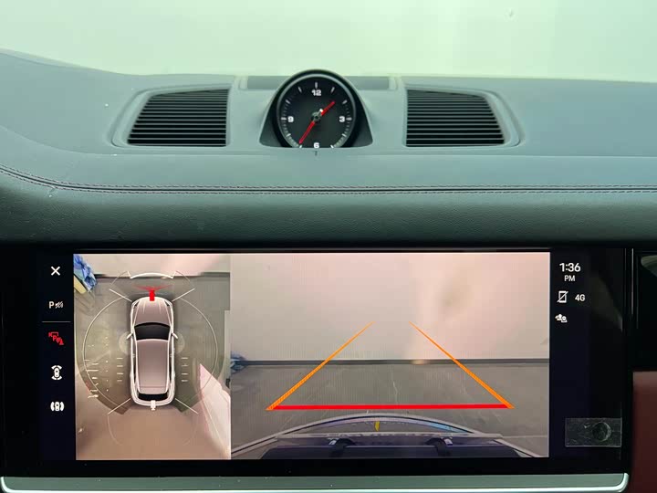 Фото 25 - Porsche Cayenne