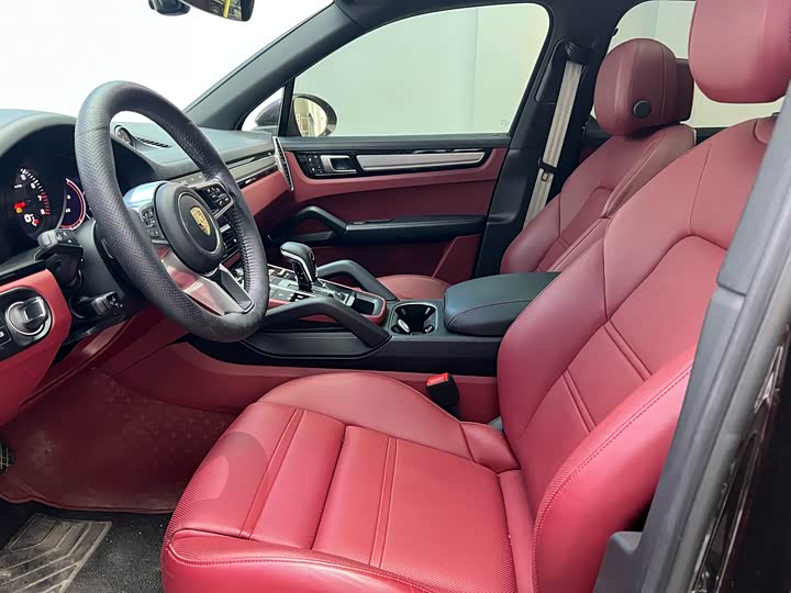 Фото 3 - Porsche Cayenne