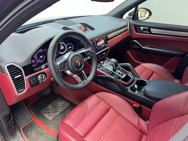Фото 4 - Porsche Cayenne