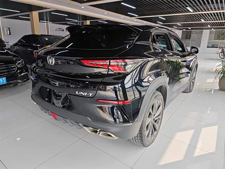 Фото 7 - Changan UNI-T