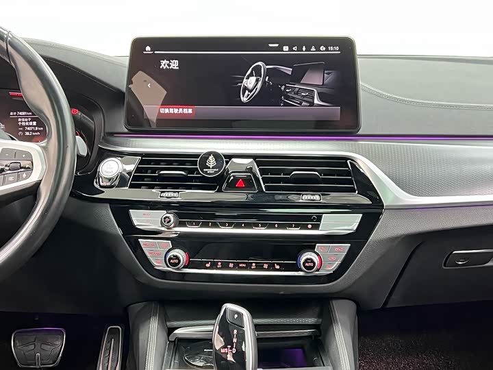 Фото 21 - BMW 5 Series