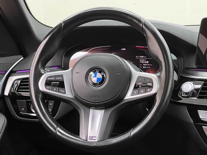 Фото 28 - BMW 5 Series