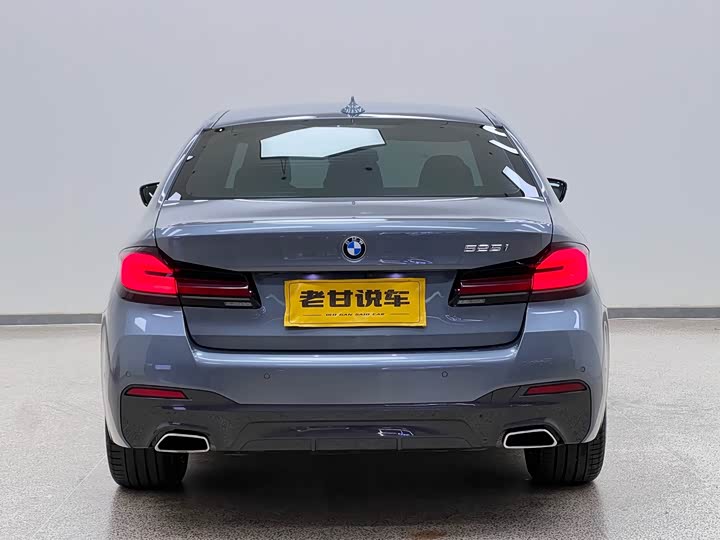 Фото 6 - BMW 5 Series