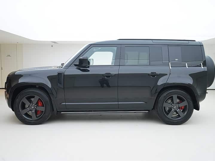 Фото 3 - Land Rover Defender