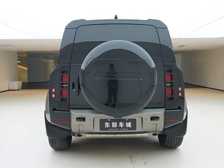 Фото 4 - Land Rover Defender