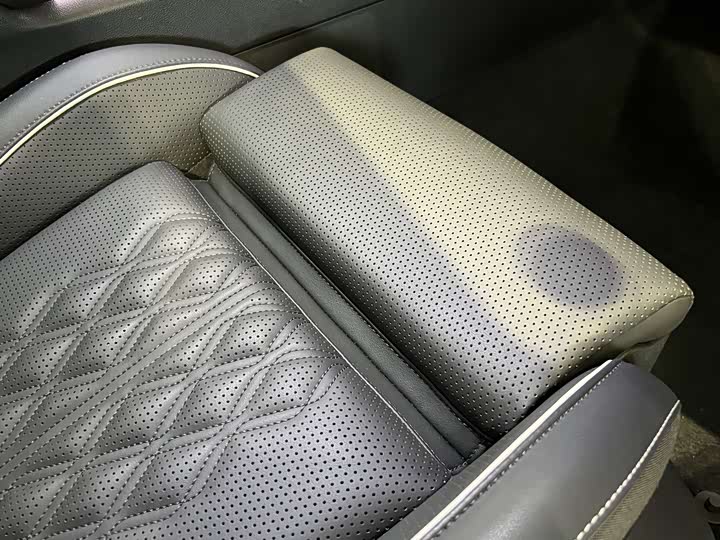 Фото 17 - Volkswagen Magotan