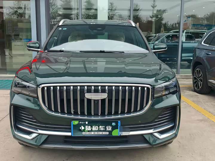 Фото 2 - Geely Monjaro