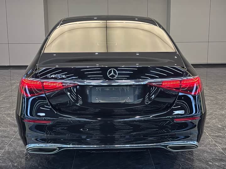 Фото 5 - Mercedes-Benz S-Class