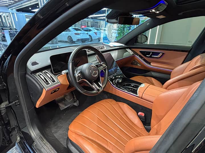 Фото 7 - Mercedes-Benz S-Class