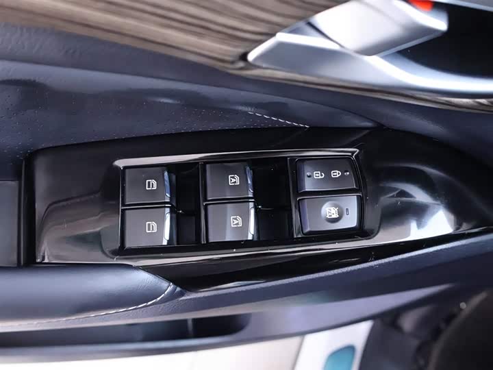 Фото 17 - GAC Trumpchi M8