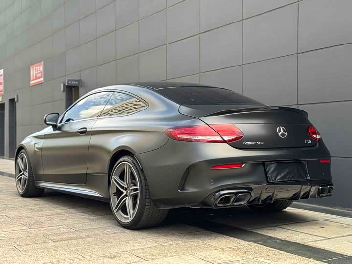 Фото 7 - Mercedes-Benz C-Class AMG