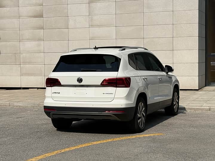 Фото 19 - Volkswagen Tharu EV