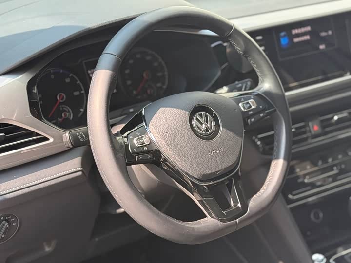 Фото 7 - Volkswagen Tharu EV
