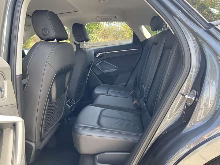 Фото 5 - Audi Q3 Sportback