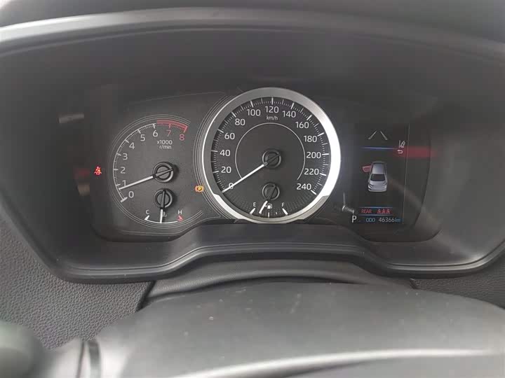 Фото 12 - Toyota Corolla