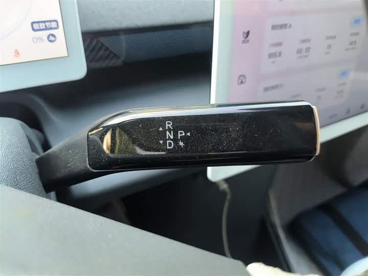 Фото 14 - BAIC Arcfox Kaola S