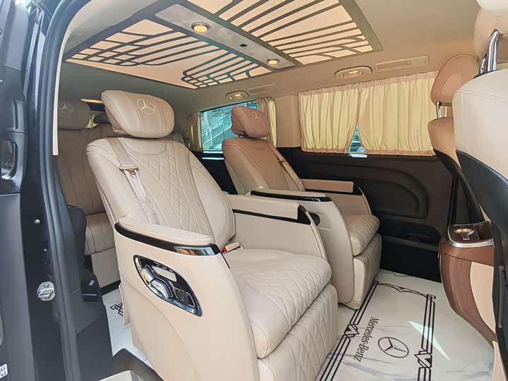 Фото 8 - Mercedes-Benz Vito