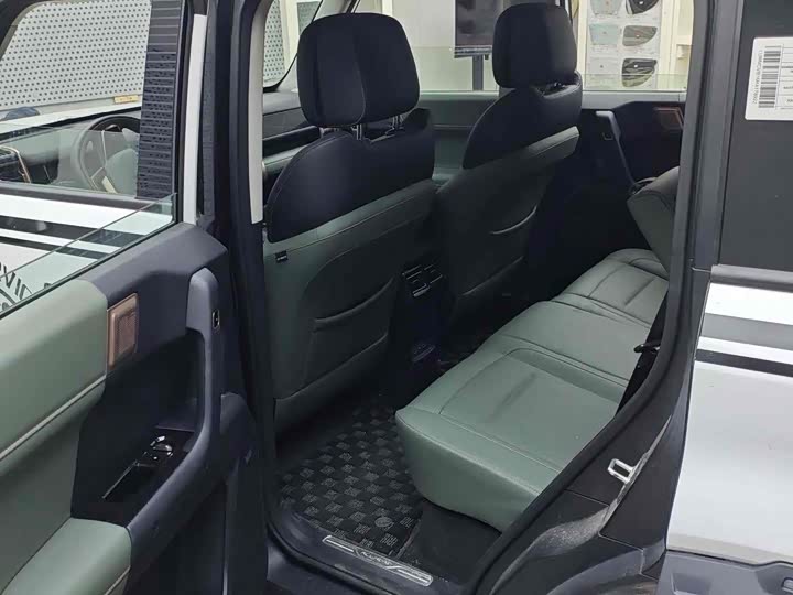 Фото 7 - Chery iCar 03