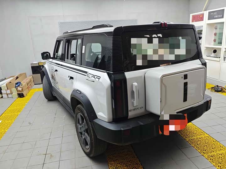 Фото 8 - Chery iCar 03