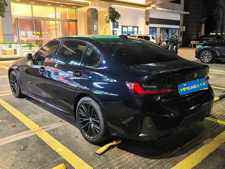 Фото 3 - BMW 3 Series