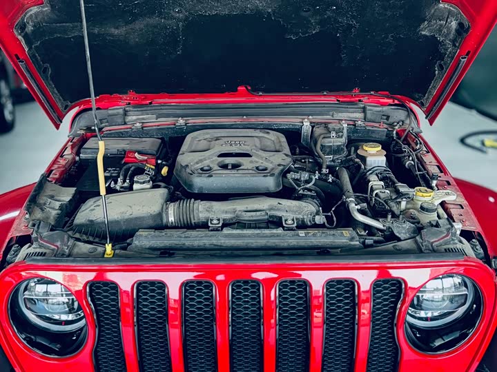 Фото 9 - Jeep Wrangler