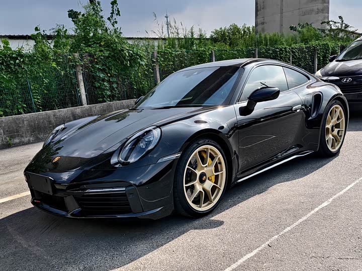 Фото 1 - Porsche 911