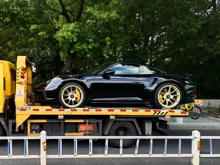 Фото 3 - Porsche 911