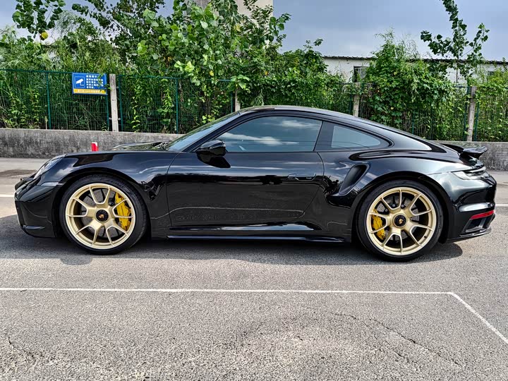 Фото 8 - Porsche 911