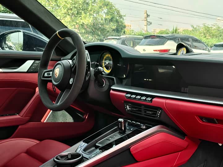 Фото 9 - Porsche 911