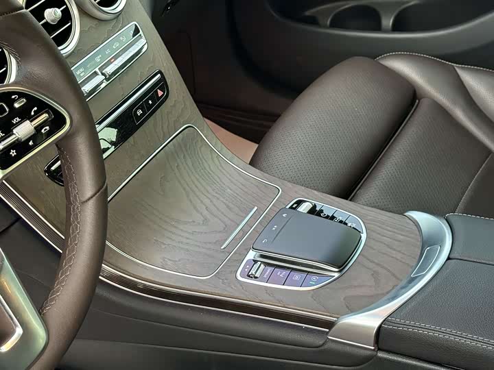 Фото 13 - Mercedes-Benz GLC-Class