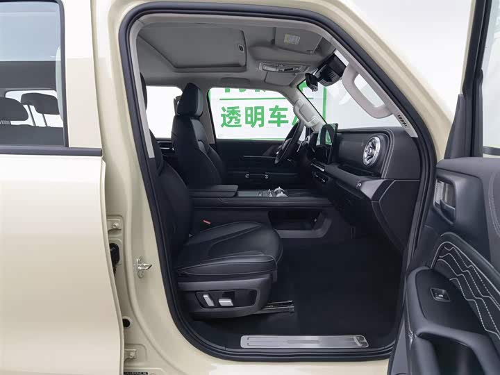 Фото 23 - Tank 300 Hybrid