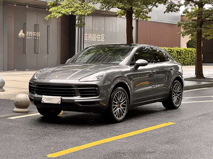 Фото 1 - Porsche Cayenne