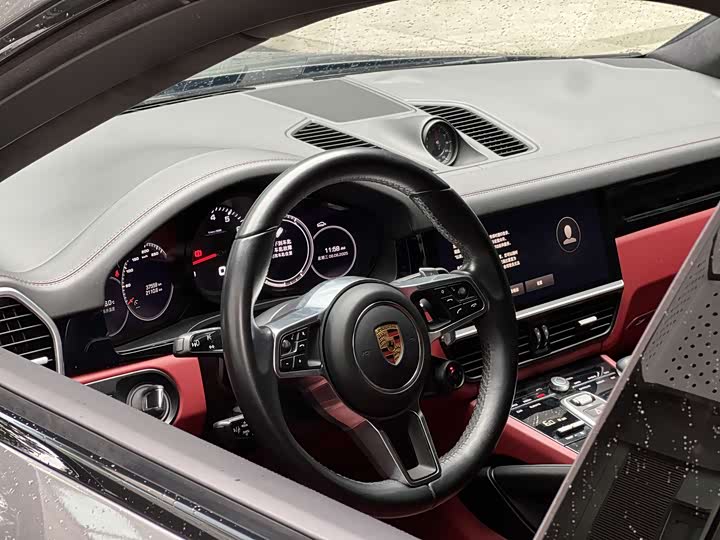 Фото 15 - Porsche Cayenne