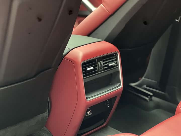 Фото 18 - Porsche Cayenne