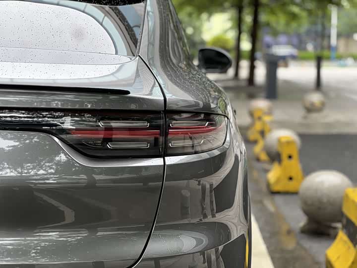 Фото 9 - Porsche Cayenne