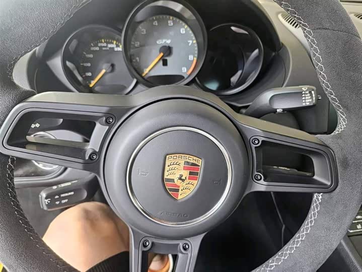 Фото 5 - Porsche 718