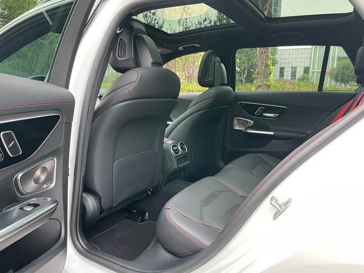 Фото 10 - Mercedes-Benz C-Class AMG