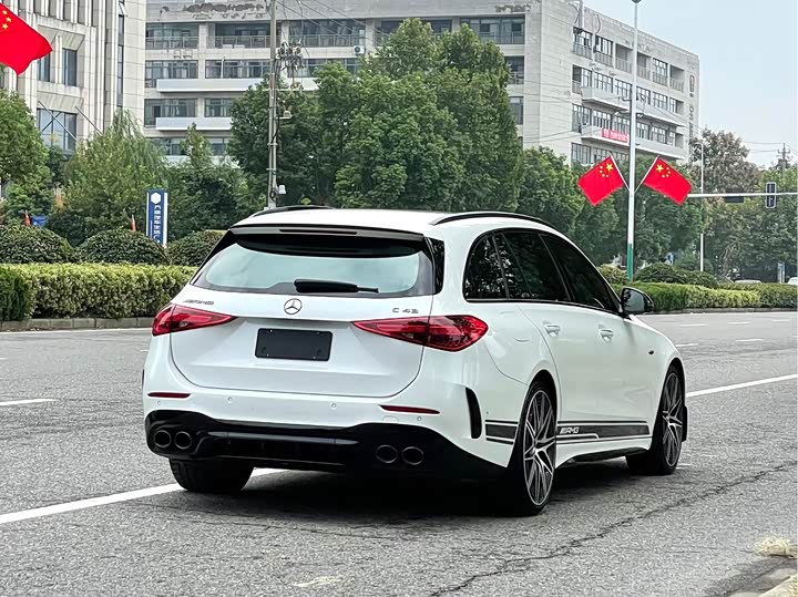 Фото 4 - Mercedes-Benz C-Class AMG