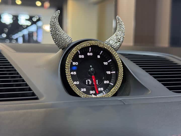 Фото 14 - Porsche Cayenne