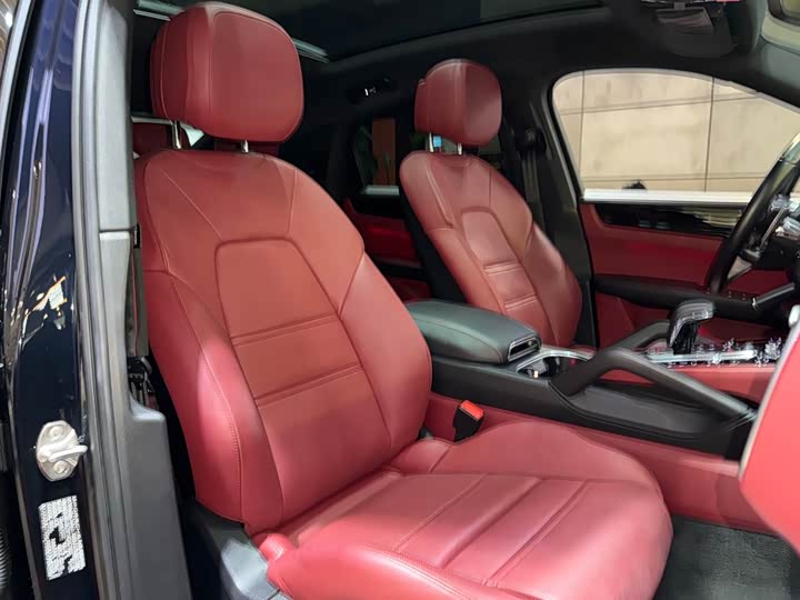 Фото 26 - Porsche Cayenne