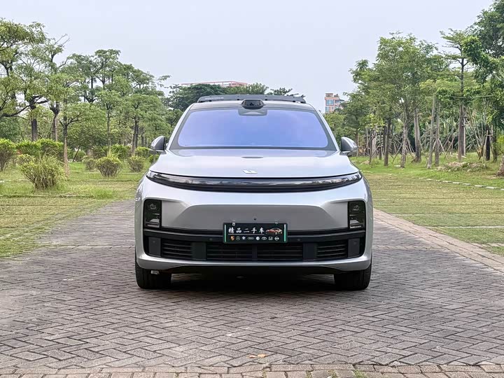 Фото 2 - LiXiang L7