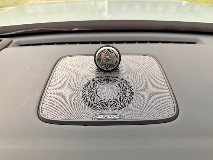 Фото 9 - LiXiang L7