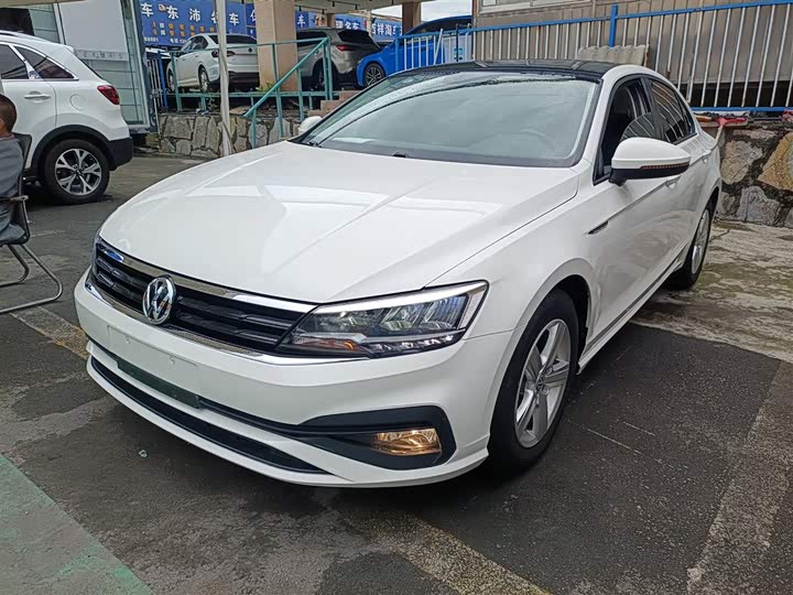 Фото 2 - Volkswagen Lamando L